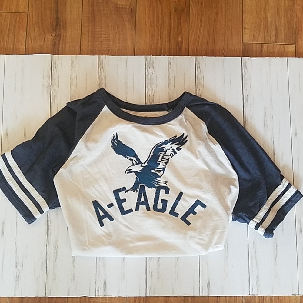 American Eagle shirt